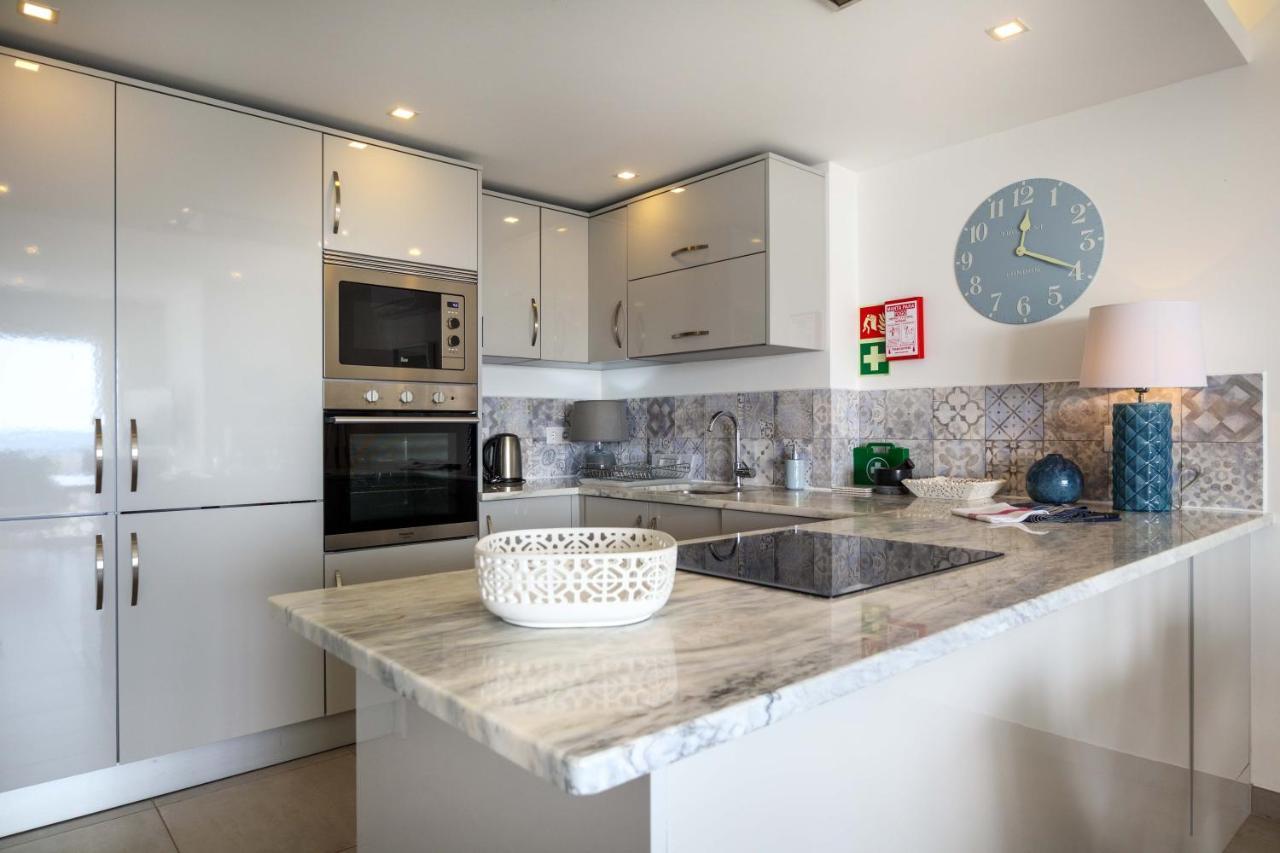Waterside 3 Bedroom Sea View Praia Da Luz Bagian luar foto